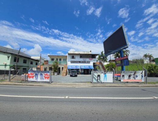 C1431 – Excelente imóvel à venda Comercial/Residencial