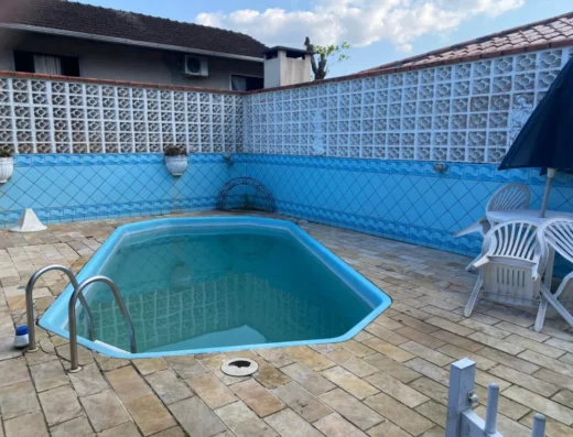 Código: C1417 – BLUMENAU – PROGRESSO – Casa alvenaria, com 3 dormitórios sendo 2 Suites
