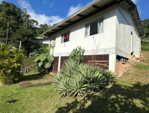 Código: C1460 – BLUMENAU – VELHA – Casa de alvenaria com 02 dormitórios