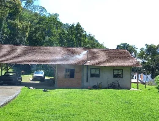 Código: S8070 – BLUMENAU – PASSO MANSO – Sítio com casa de alvenaria + um rancho