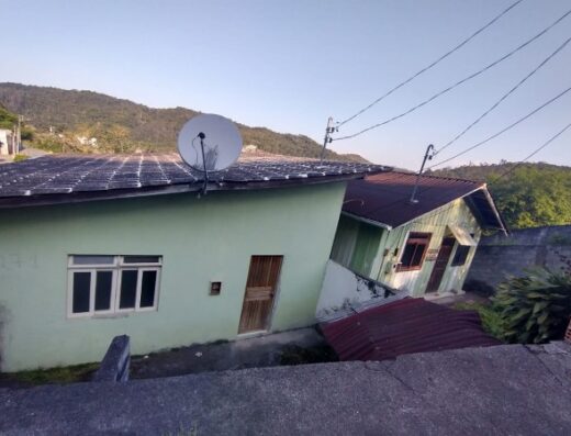 053 – 02 casas mista + alvenaria