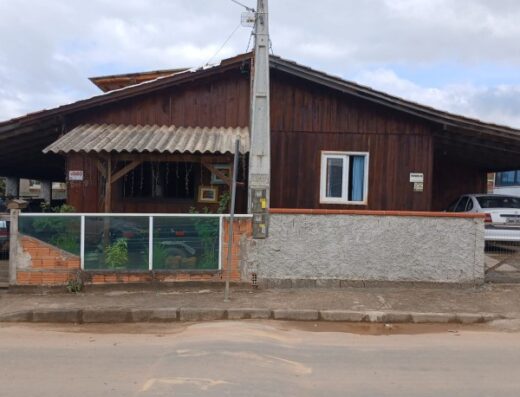 P021 – 02 casas mistas