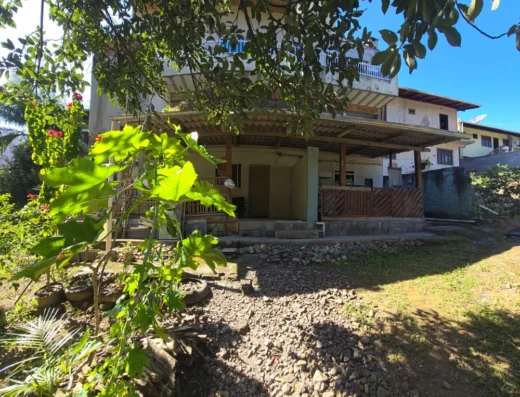 Código: C1469 – BLUMENAU – AGUA VERDE – Casa de alvenaria + 05 kitinetes