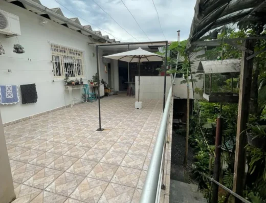 Código: C1461 – BLUMENAU – PROGRESSO – Casa de alvenaria com laje