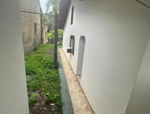 Código: C1421- BLUMENAU – ITOUPAVAZINHA – Casa de alvenaria com laje com 03 dormitórios