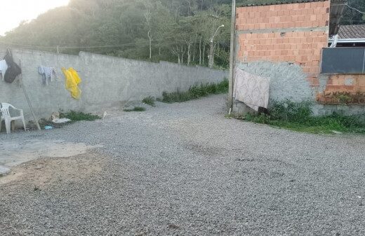 P160 – Casa com 03+ 01 dormitórios