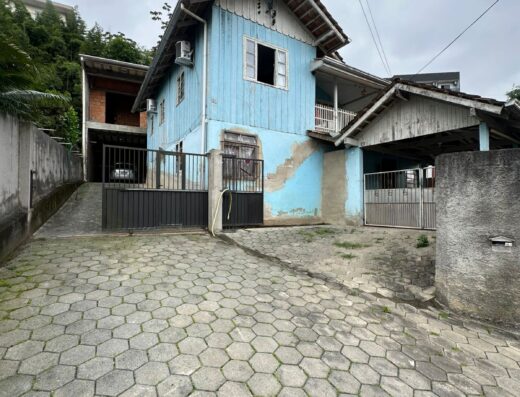 C1480 – Casa com 03 dormitórios – Itoupava Norte