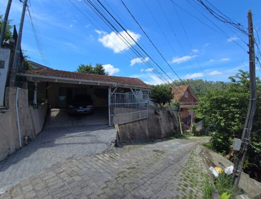 C1495 – PONTA AGUDA – BLUMENAU